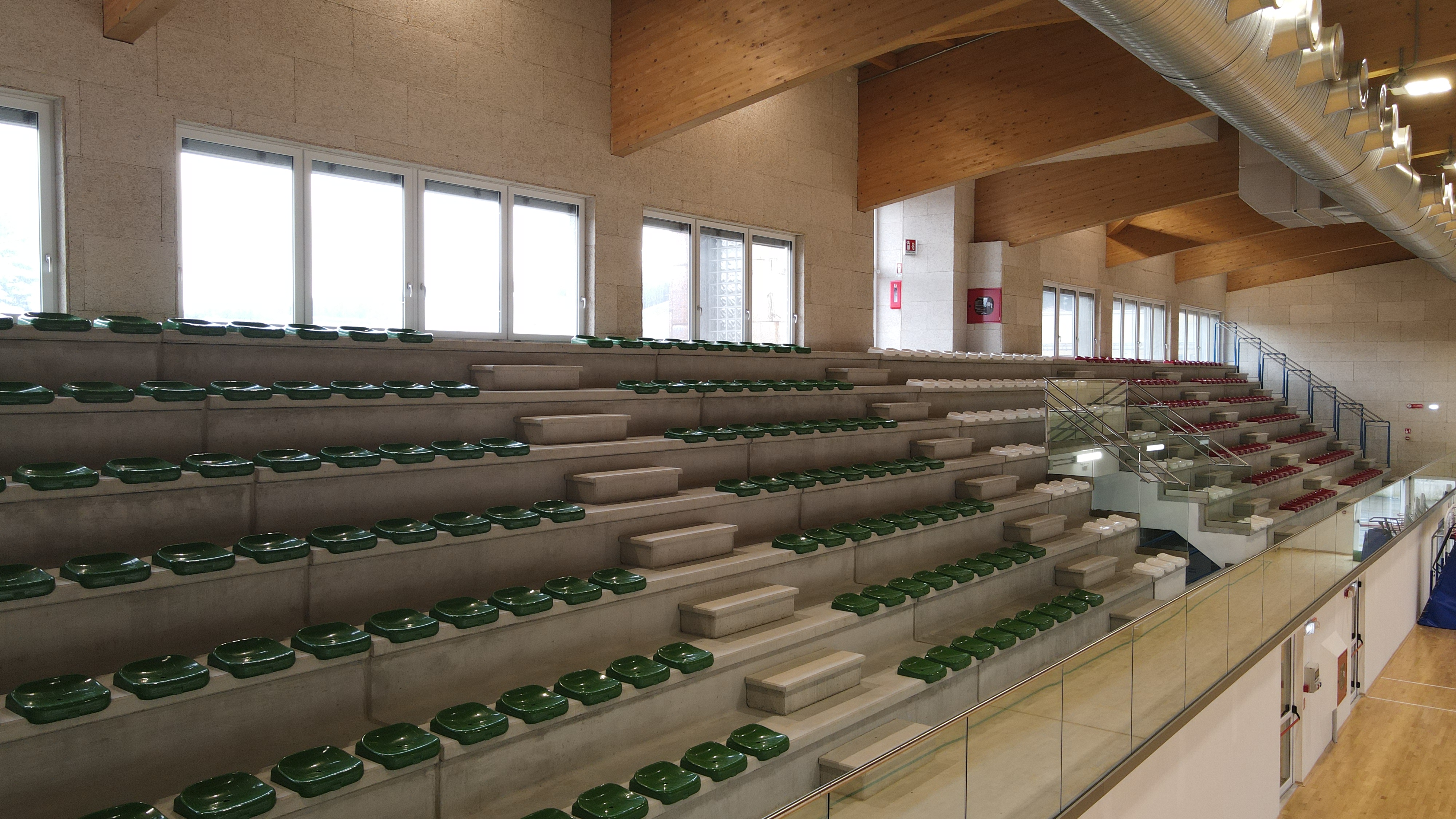 foto palestra comuncale arcisate